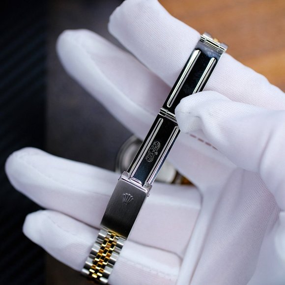 ROLEX LADIES DATEJUST 18KY GOLD & STEEL WATCH 69173 CHAMPAGNE DIAL FLUTED 26MM - Picture 12 of 16